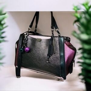 💜🔹️Coach 🔹️Dreamer 36 In Metallic Colorblock Pebble Leather Tote Rare  Bag